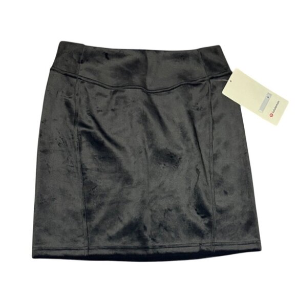 Lululemon Scuba High-Rise Mini Skirt Velvet Size XS Black W8AL9S NWT - Picture 4 of 13
